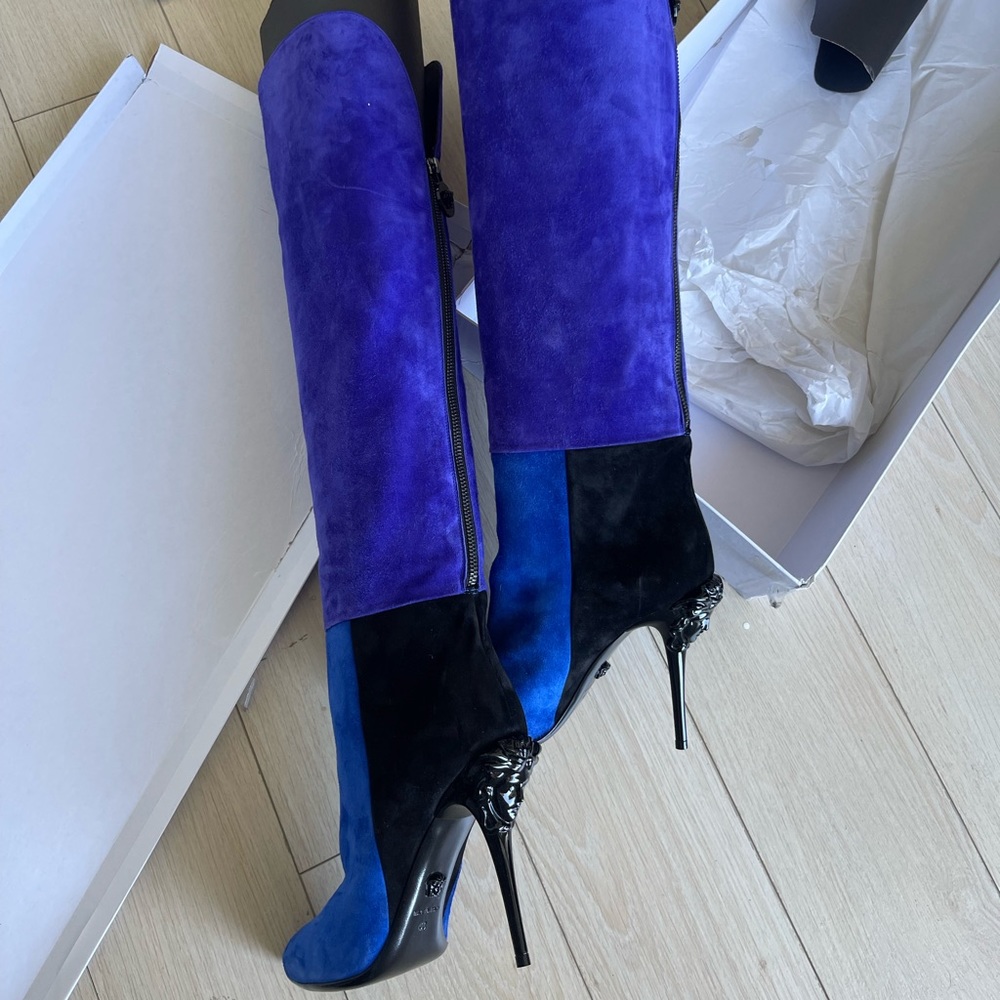 2015 Versace Boot